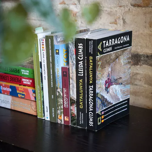 catalonia sport climbing guidebooks_thumbnail